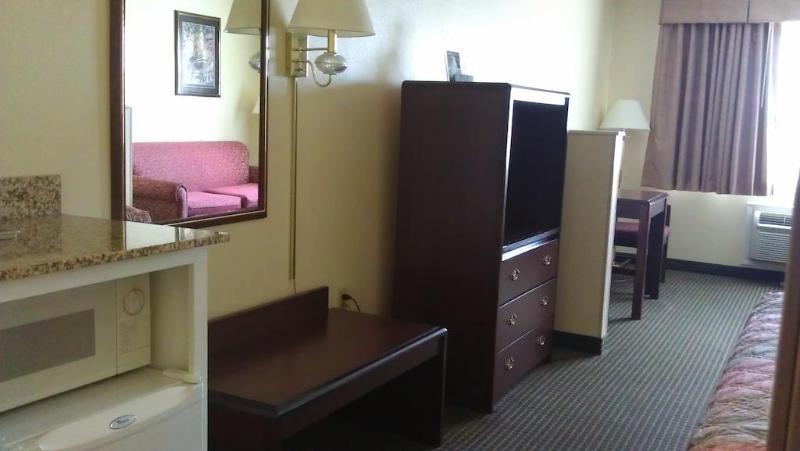Super 8 By Wyndham Burleson Fort Worth Area מראה חיצוני תמונה